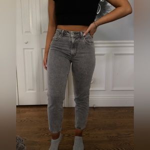 🪬WORN ONCE ABERCROMBIE HIGH RISE MOM JEAN🧿